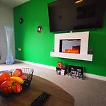 3Br Cosy Modern Stay